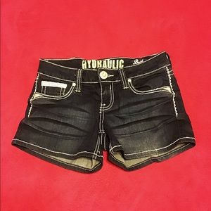Jean shorts with decorative back pockets